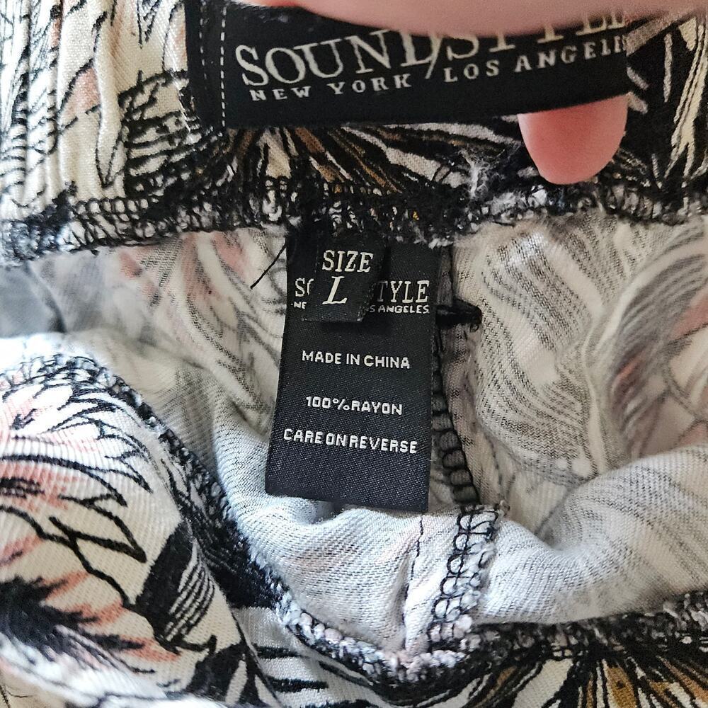 Sounds/Style Women's Shorts Lounge Tropical Palm Leaves Size Large Pockets Tie - Picture 7 of 7